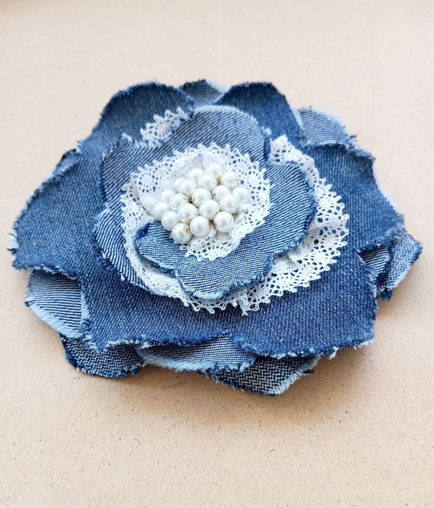 brosa denim , dantela , perle 13 cm