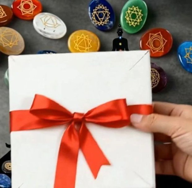 placa divinatie +Set chakre din cristale penduluri+cadou set de lumanari parfumate aromatherapy
