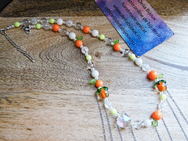 Colier handmade cu portocale, mărgele de sticlă și oțel inoxidabil bijuterie unicat veselă și colorată de vara (cod1444)
