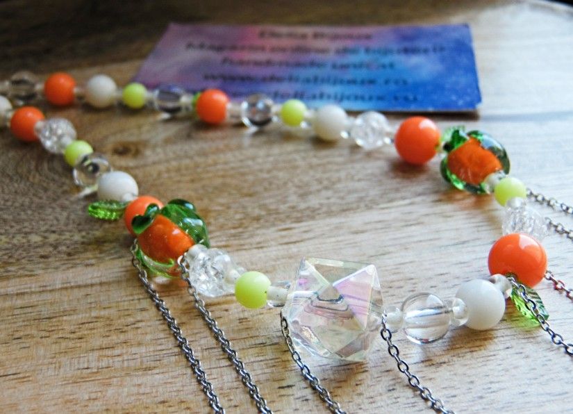 Colier handmade cu portocale, mărgele de sticlă și oțel inoxidabil bijuterie unicat veselă și colorată de vara (cod1444)