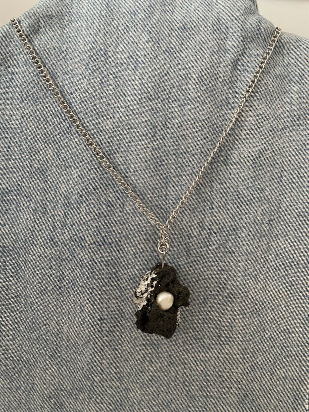 Handmade Colier lava rock si perla