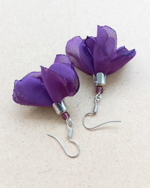 Cercei clopotei violet mov