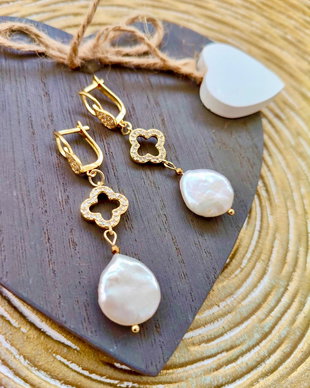 Cercei perle baroc albe & inox gold cubic zirconia