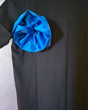 Floare oversize accesoriu