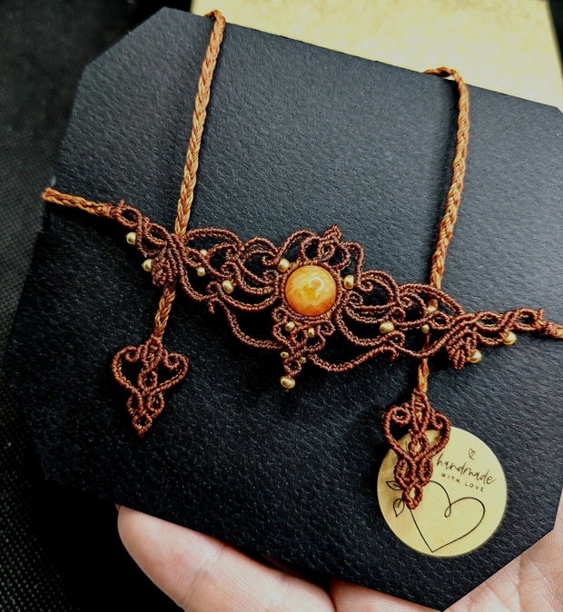 Colier delicat Choker micromacrame cu piatra soarelui