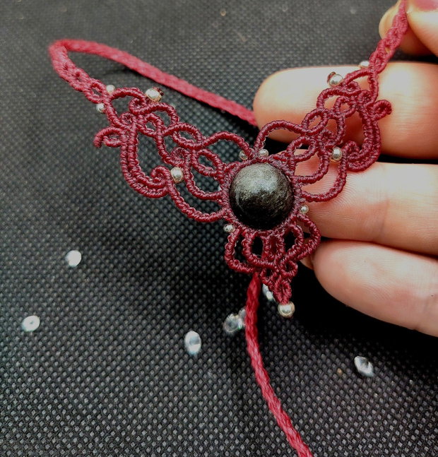 Colier delicat micromacrame cu Obsidian argintiu