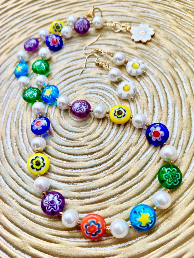 Colier Millefiori colorate & perle albe de Mallorca