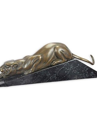Pantera-statueta din bronz cu un soclu din marmura