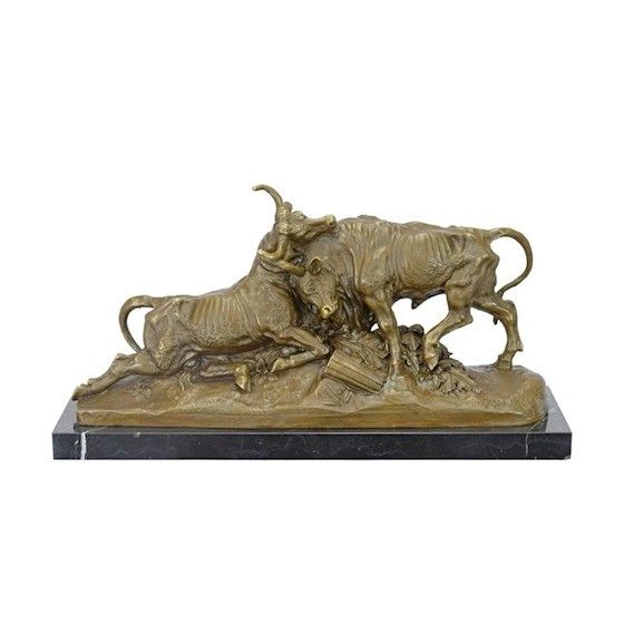 Corida romana-statueta din bronz cu un soclu din marmura