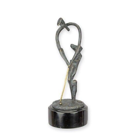Jucator de golf-statueta moderna din bronz cu un soclu din marmura