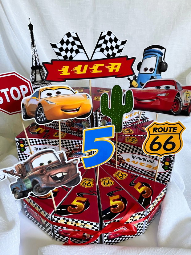 Tort Cars din cutii felie tort