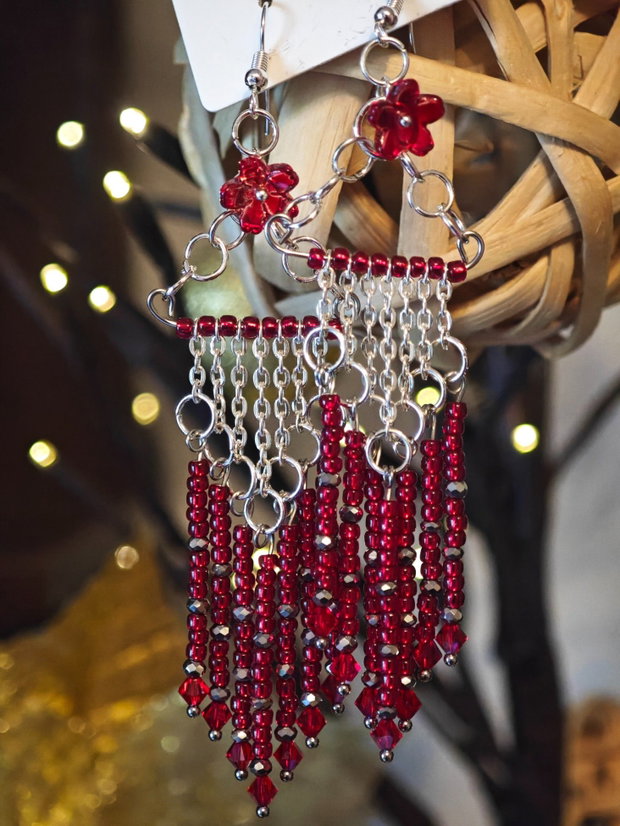 Cercei unicat lungi rosu din mărgele sticla Cehia și cristale Swarovski