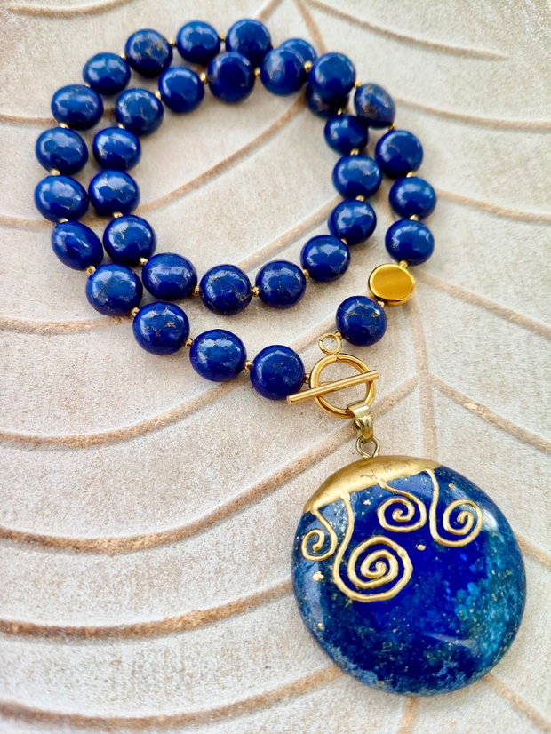 Colier magnezit albastru & pandantiv lapis lazuli