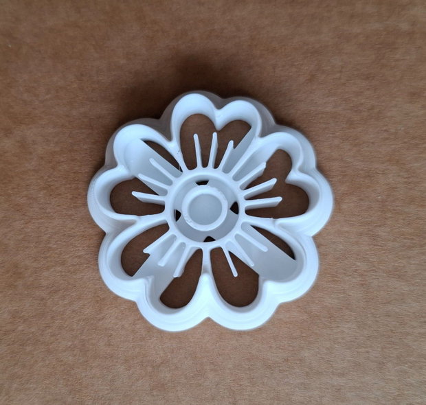 Taietor lut polimeric floare