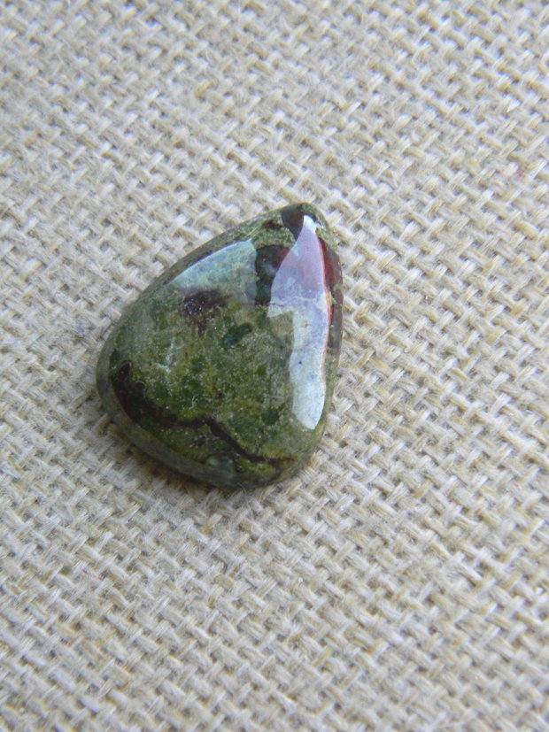 Caboson Dragon Blood Jasper (M5-1)