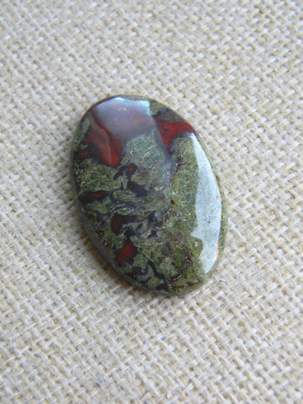 Caboson Dragon Blood Jasper (M5-1)