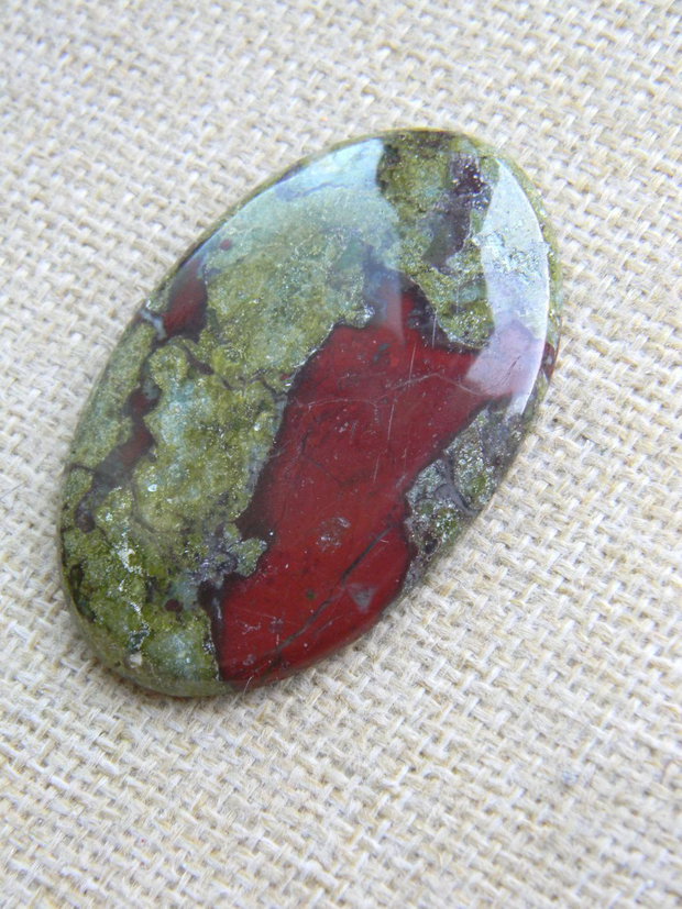 Caboson Dragon Blood Jasper (M5-1)