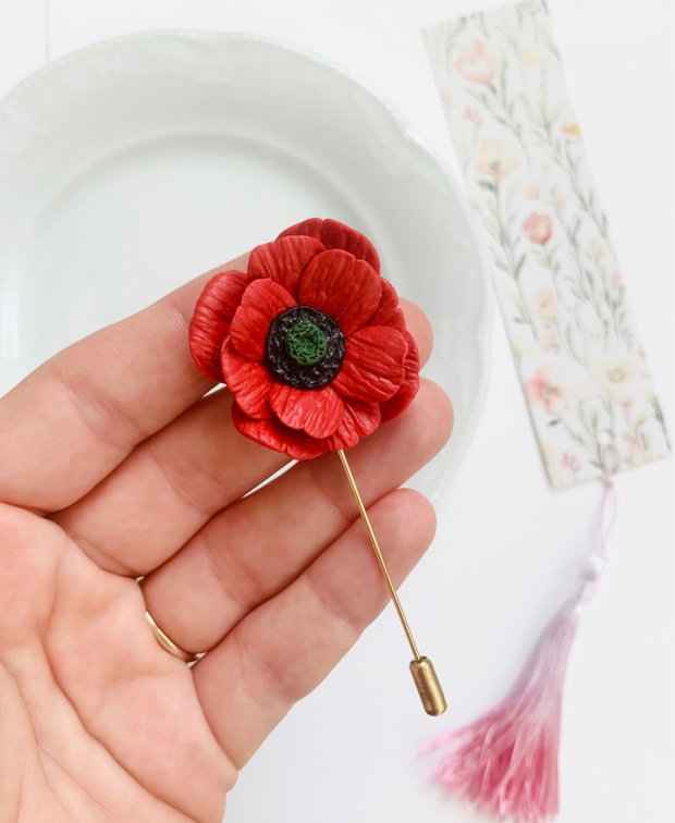 Brosa Poppy
