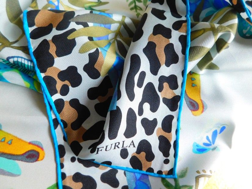 FURLA, esarfa noua, originala,matase naturala extra, produs lux,