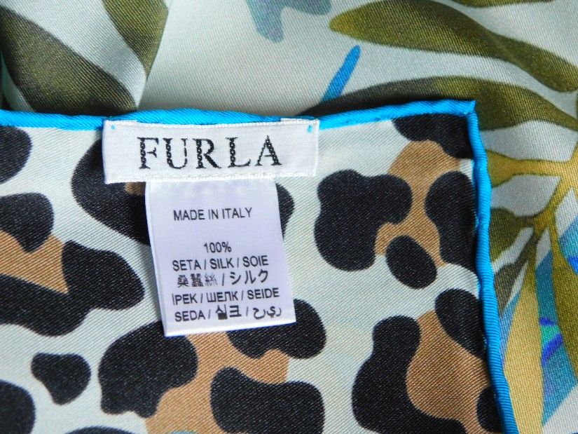 FURLA, esarfa noua, originala,matase naturala extra, produs lux,