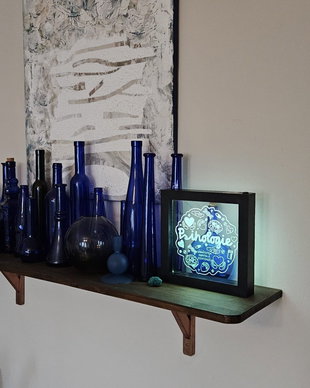 Iluminează-ți Meseria  Lampă Personalizată la Comandă  Gravură Manuală