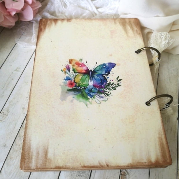 Album / jurnal personalizat - cadou pentru invatatoare/ educatoare/ profesoare, tema fluturi