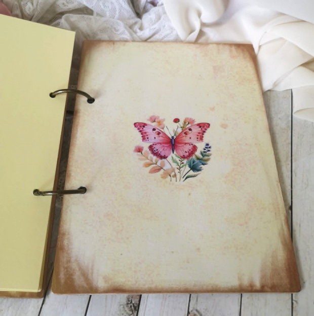 Album / jurnal personalizat - cadou pentru invatatoare/ educatoare/ profesoare, tema fluturi