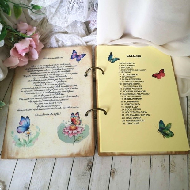 Album / jurnal personalizat - cadou pentru invatatoare/ educatoare/ profesoare, tema fluturi