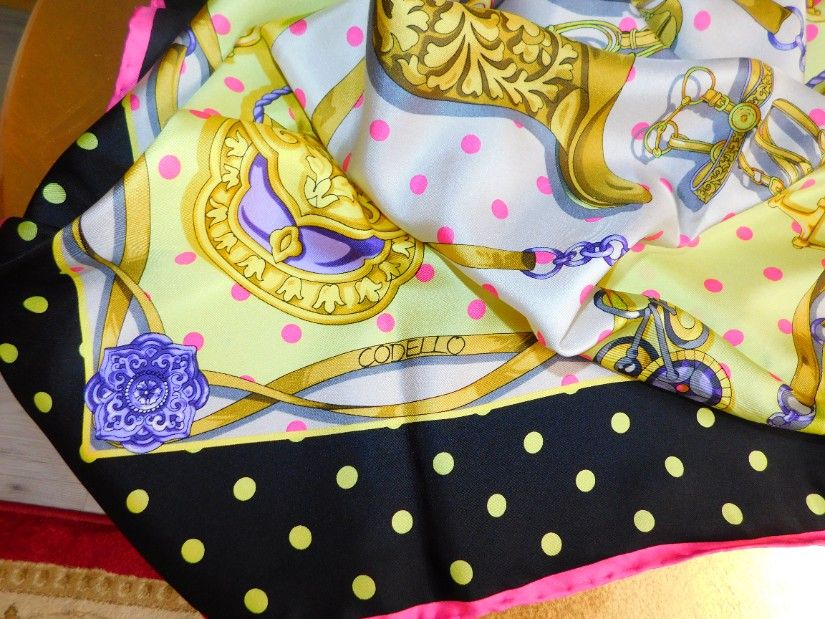 Codello,  esarfa noua  matase naturala designer,  deosebita,