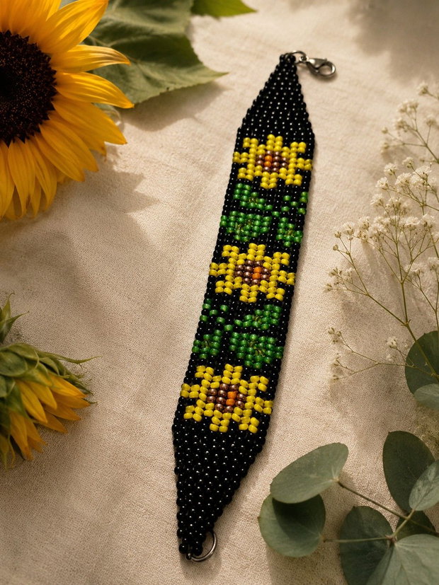 Brățară handmade cu floarea-soarelui din mărgele Toho