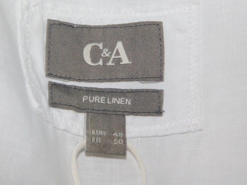 Blazer  usor in, brand C & A,   masura  libera  48 - 50 , nou, etichete  atasate