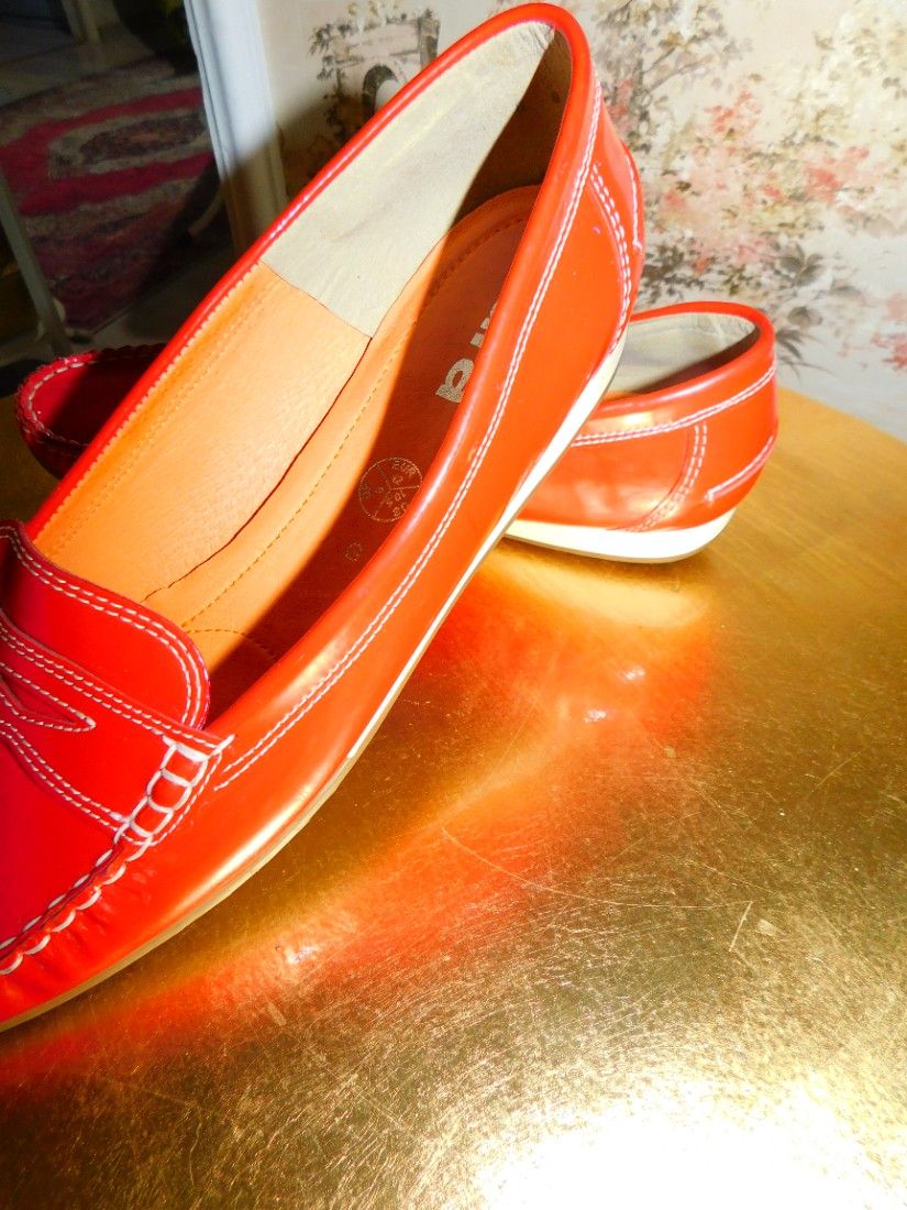 Brand ARA, mocasini noi, piele naturala lacuita, captusiti cu piele , noi ,masura 42