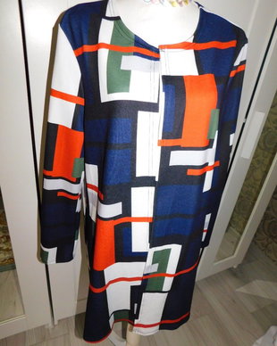 Cardigan nou, lung , masura XL, potrivit pentru masua L