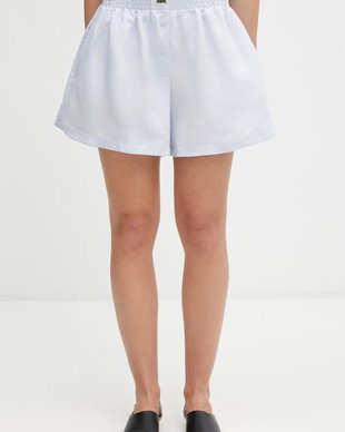 Lacoste pantaloni scurți pentru femei, cu in
