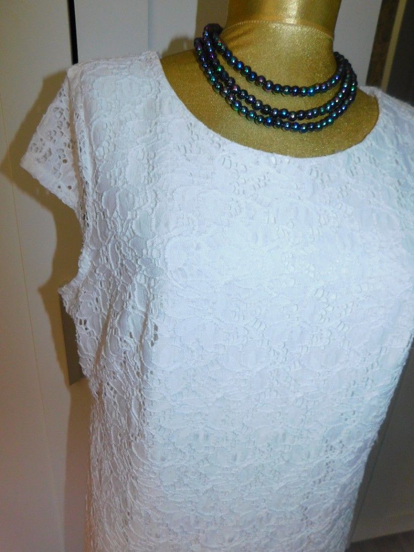 Rochie dantela alba, Bexleys nr 48