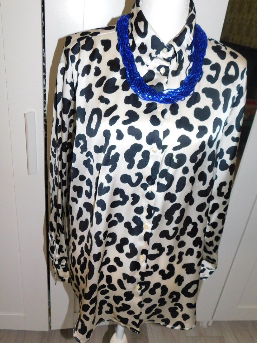 ZARA, camasa noua XL, etichete atasate, eleganta.