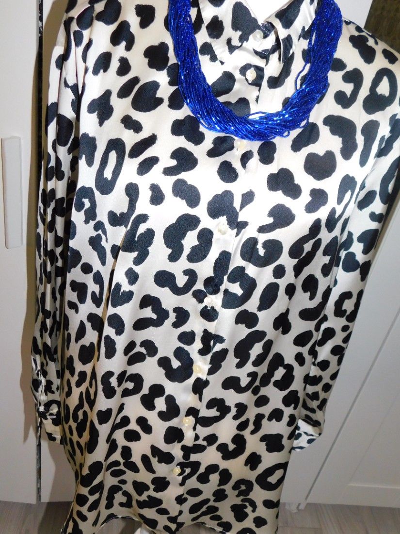 ZARA, camasa noua XL, etichete atasate, eleganta.