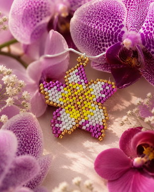 lantisor de argint cu pandantiv floare