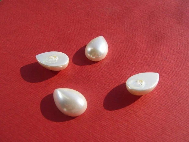 (2 bucati) aprox 18x12x5.5 mm
