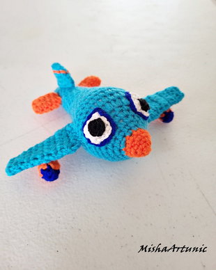 Avion crosetat - jucarie