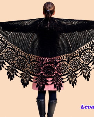 Șal croșetat manual negru evantai / Șal elegant damă, semicerc, handmade