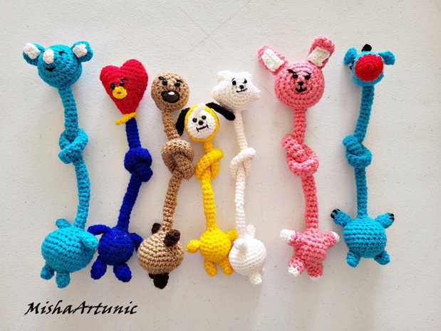 BTS accesorii crosetate