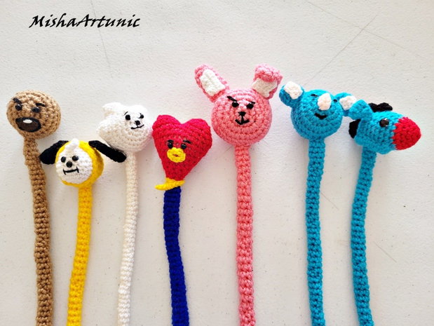 BTS accesorii crosetate
