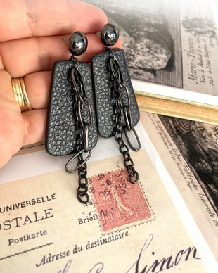 Cercei Gotici Negri・Cercei fabulosi・Cercei handmade din piele・Cercei rock