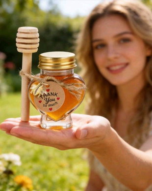 Mărturii nuntă cu miere naturală  borcănașe personalizate handmade pentru invitați