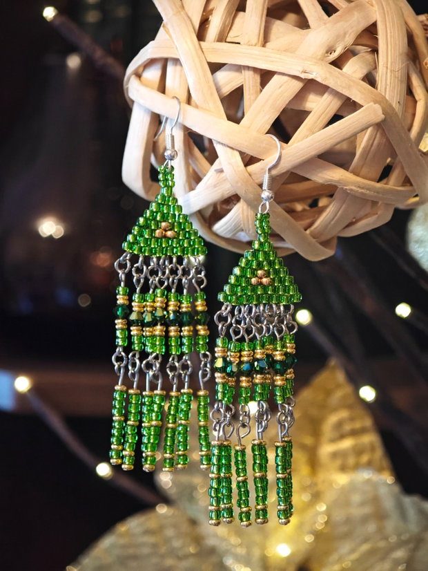 Cercei lungi verzi unicat din mărgele sticla Cehia și cristale Swarovski
