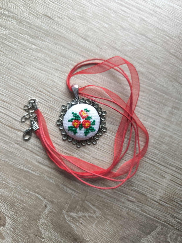 Pandantiv handmade