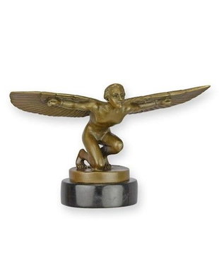 Icar-statueta din bronz cu un soclu din marmura