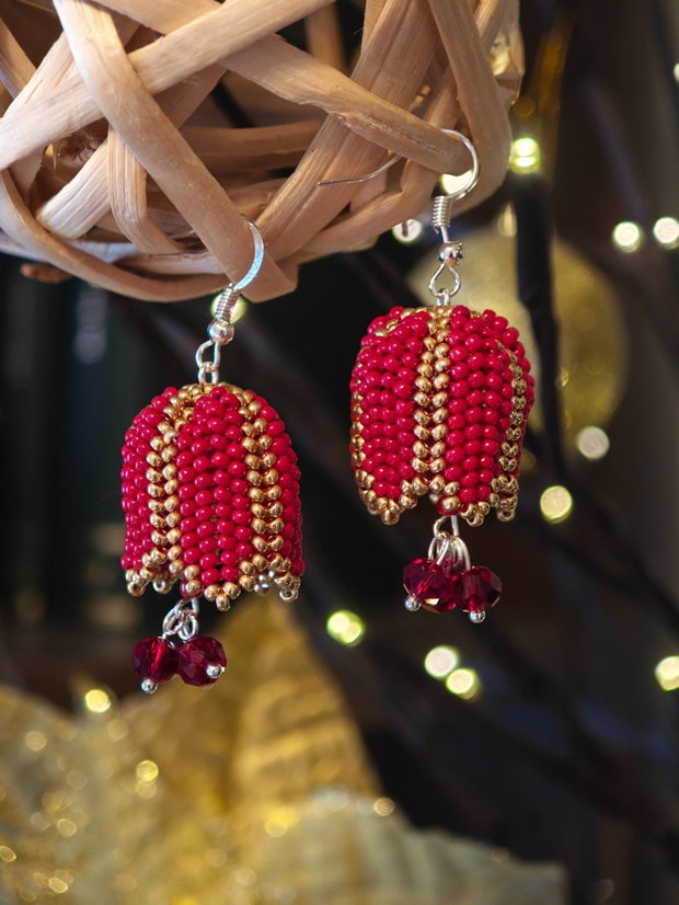 Cercei unicat clopoțel roșu din mărgele sticla Cehia și cristale Swarovski