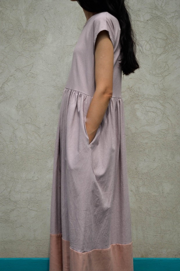 Rochie midi din amestec de in și bumbac în culori pastelate